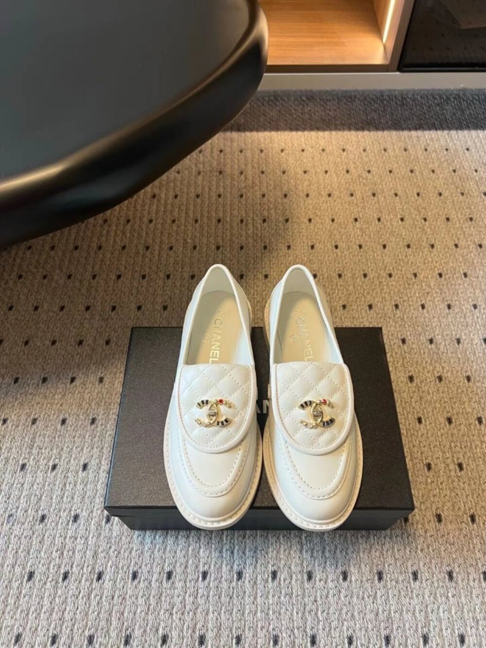 Classic CHANEL Shoes: A Stylish and Versatile Choice for Elegance